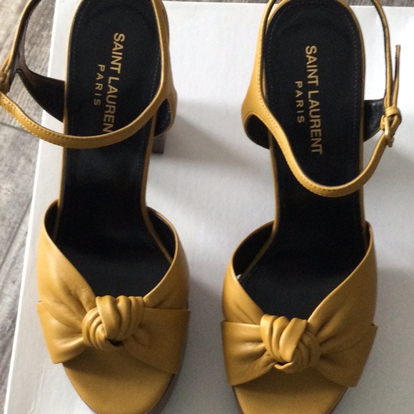 Women’s Saint Laurent Bianca - Picture 7 of 7